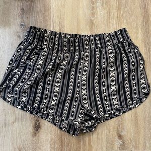 Forever 21 comfy printed shorts